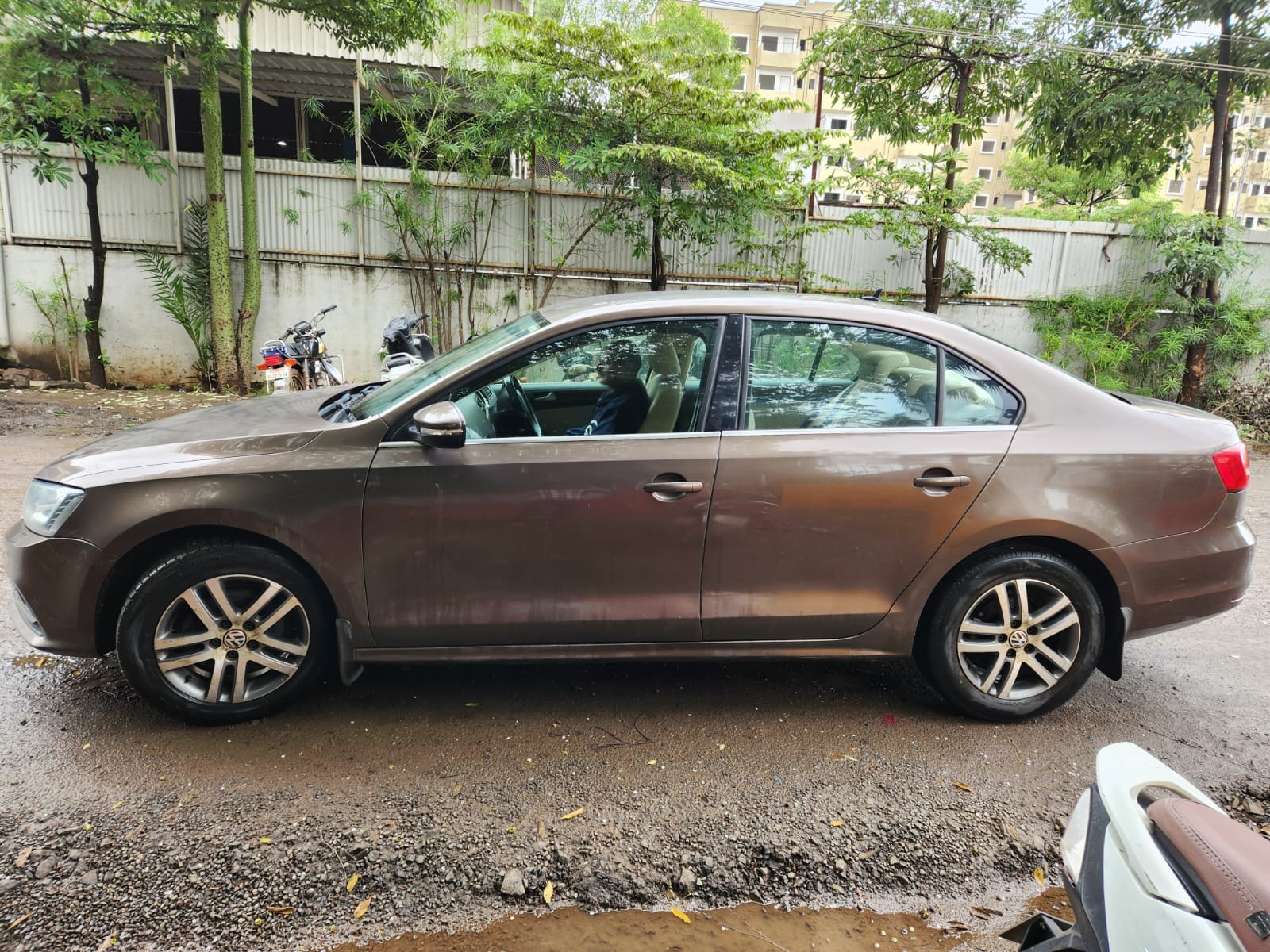 Volkswagen Jetta(2015-2017) Comfortline Tdi